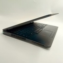 Ordinateur portable d'occasion Dell Latitude 5570 Core i7 6820HQ 6e génération 8 Go DDR4 RAM 256 Go Nvme M2 2 Go Amd R7 370 HD 530 VGA Écran 15,6 pouces - Noir