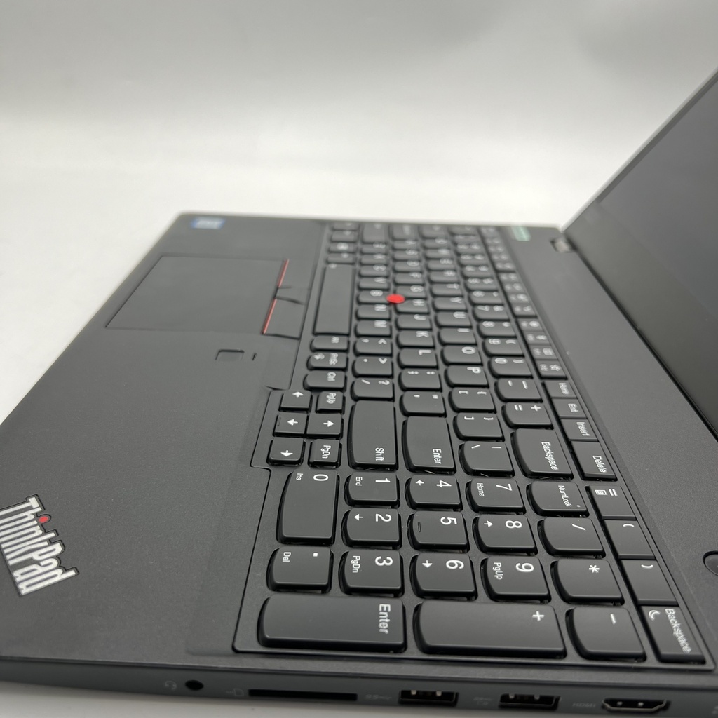 Ordinateur portable d'occasion Lenovo ThinkPad T580 Core i7 8650U 8ème génération 8 Go DDR4 RAM 256 Go Nvme Intel HD 620 VGA partagé 15,6 pouces FHD Écran BKLT - Noir