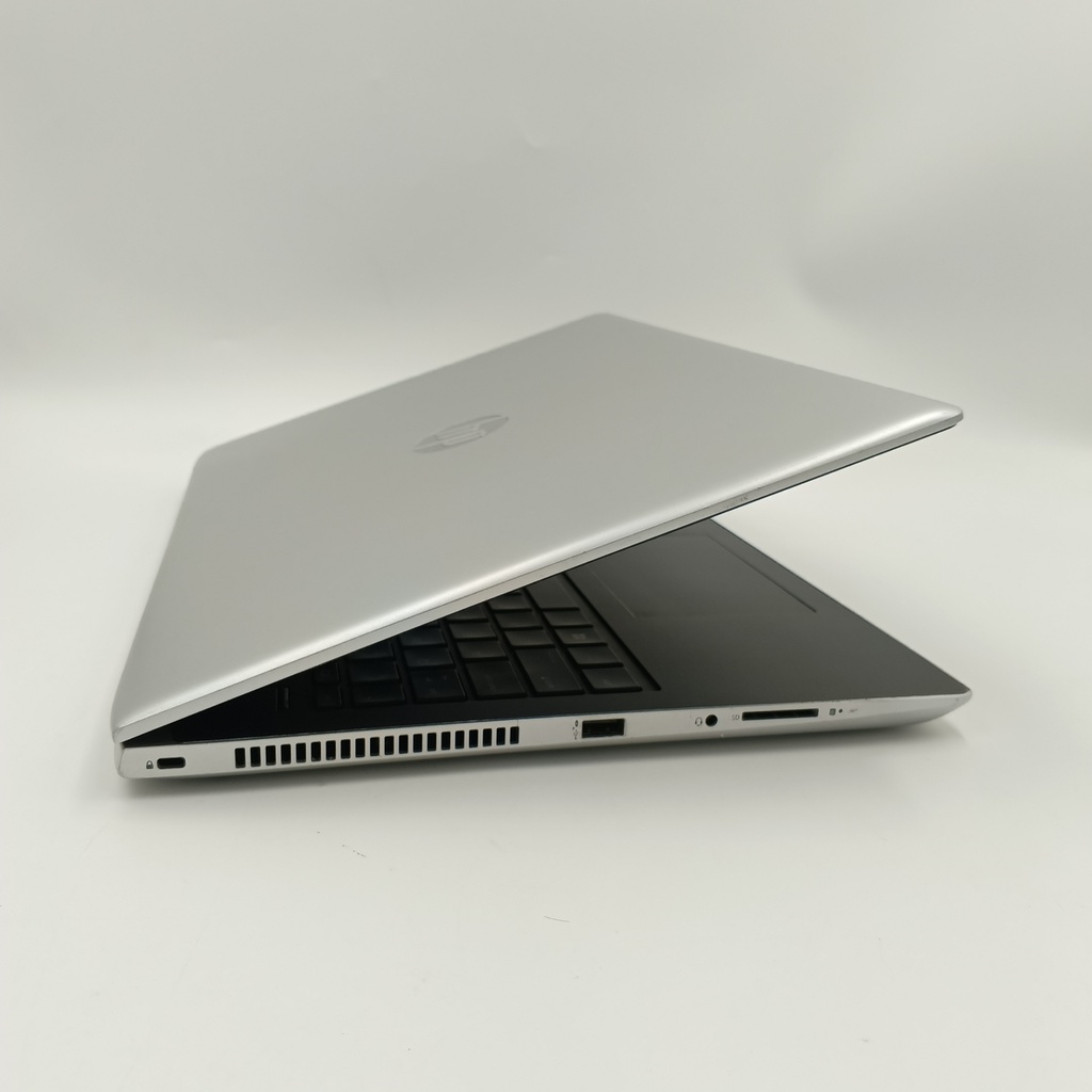 Ordinateur portable d'occasion HP ProBook 450 G5 Core i7 8565U 8ème génération 8 Go de RAM DDR4 256 Go Nvme Intel UHD 620 VGA partagé Écran HD 15,6 pouces - Argent